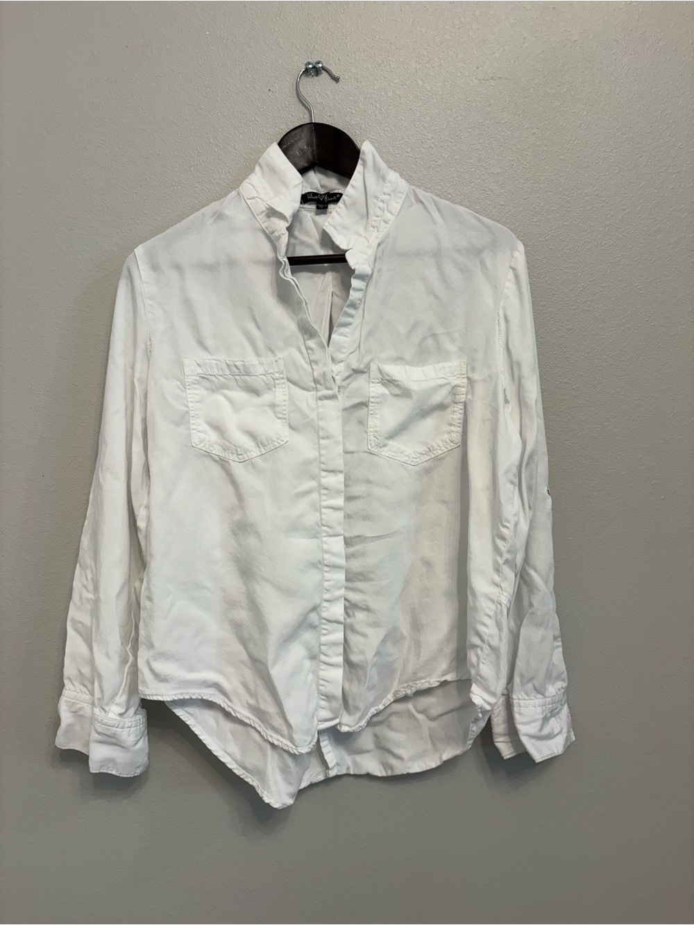 Velvet Heart White Button-Down Shirt – Size L